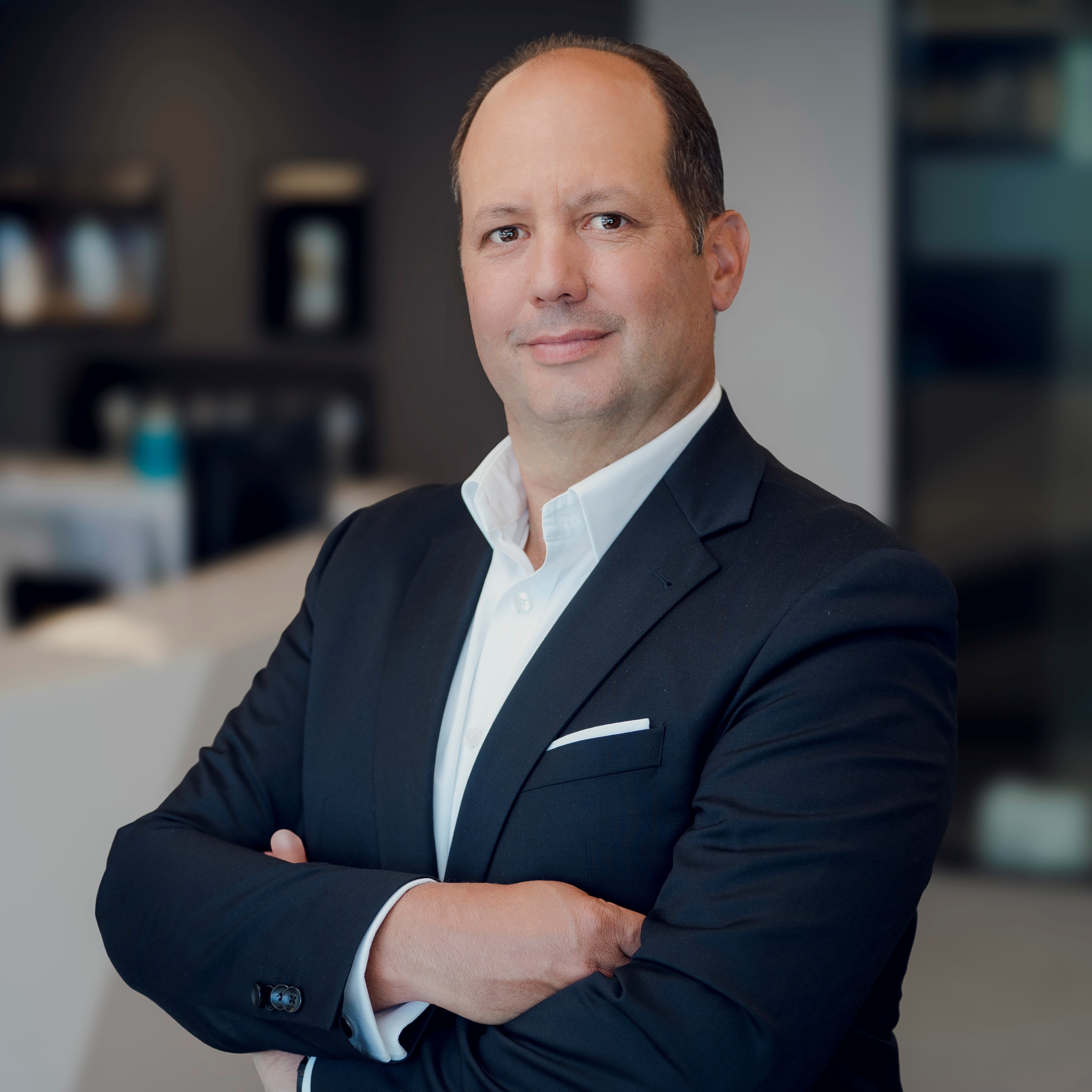 Daniel Raemy, Newport Logistics Fund